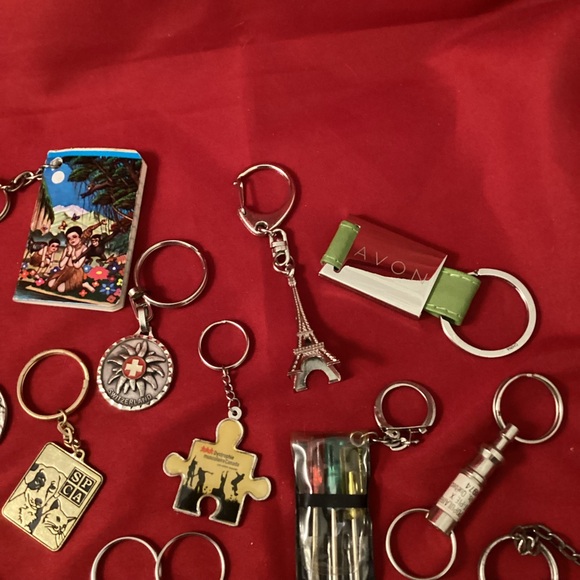 Various keychain lot - Picture 9 of 10
